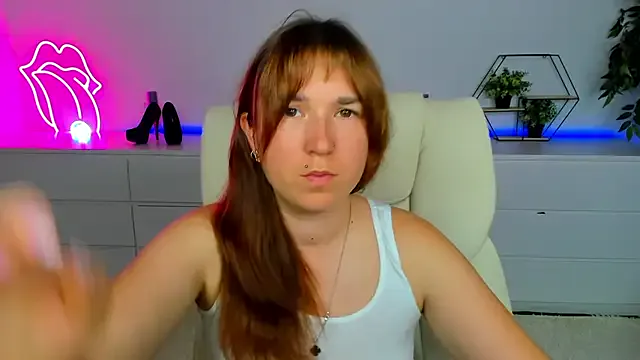 OliviaaFischer – webcam model profile photo Image 17