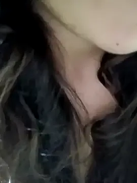 – webcam model profile photo Image 6