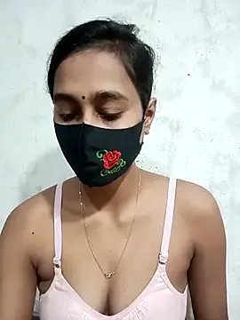 zoeypink – webcam model profile photo Image 3