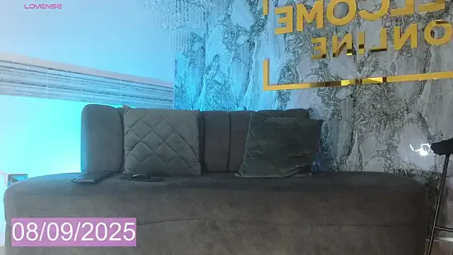 Queen_Daisy – webcam model profile photo Image 13