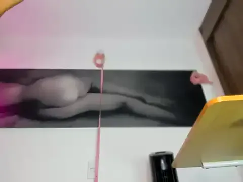 lavetax1 – webcam model profile photo Image 5