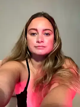 EdlinHargus – webcam model profile photo Image 3