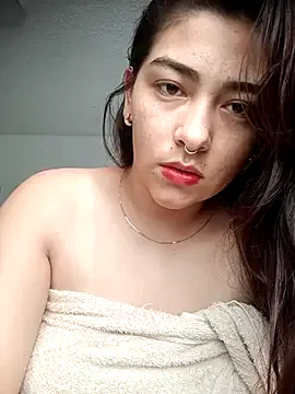  – webcam model profile photo Image 11