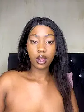 Nonchan_ – webcam model profile photo Image 14