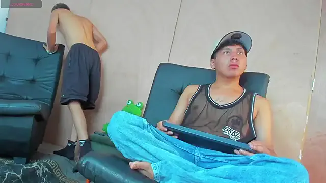 skyemorgan01 – webcam model profile photo Image 5