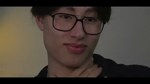 hiroto11058 – webcam model profile photo Image 6