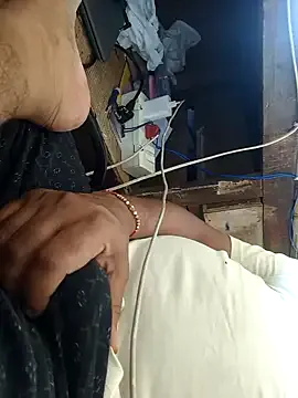 trainwithme – webcam model profile photo Image 6