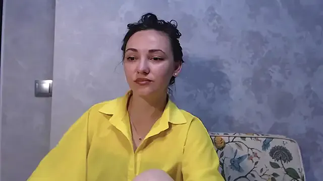 maataaan – webcam model profile photo Image 8