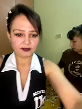 Nonchan_ – webcam model profile photo Image 7