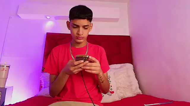 StevennSantan Image 2