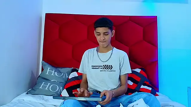 StevennSantan Image 5