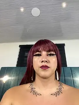 CarolBarker – webcam model profile photo Image 10