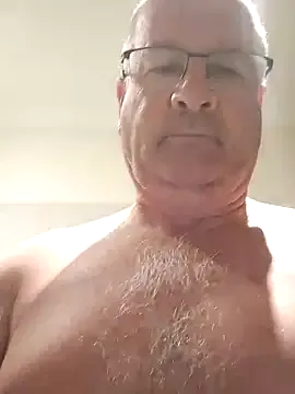  – webcam model profile photo Image 17
