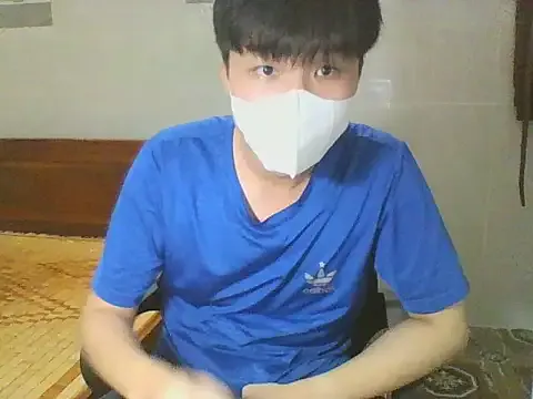 min9811 – webcam model profile photo Image 10