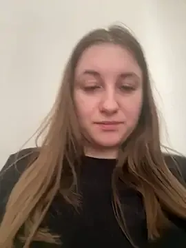 Strawberryyyyik – webcam model profile photo