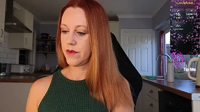 Megu_Melon – webcam model profile photo Image 10