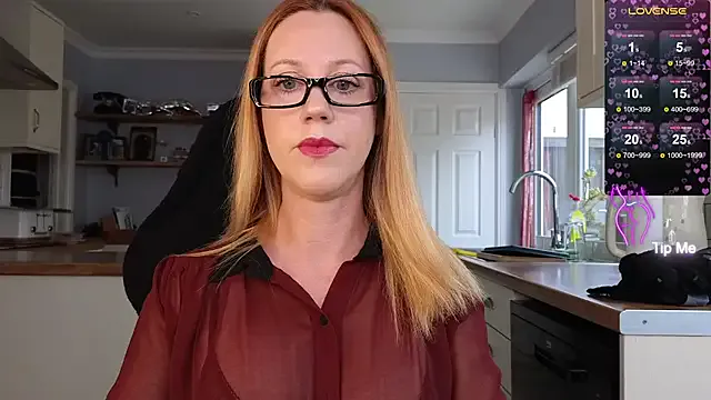 Megu_Melon – webcam model profile photo Image 8