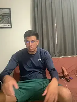 FroggyAnna – webcam model profile photo Image 3