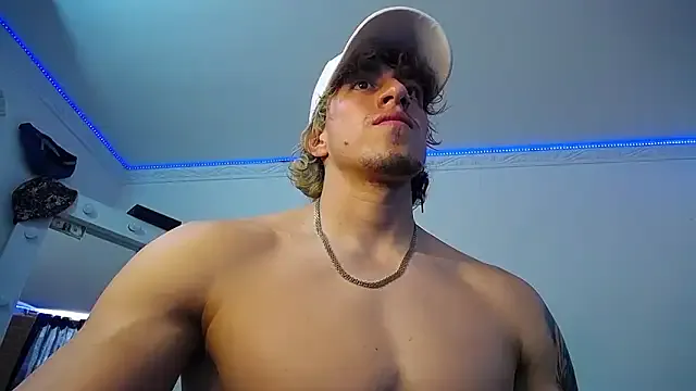 strongboy_ Image 11