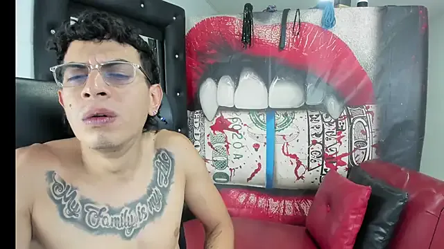Strongernastyx Image 7
