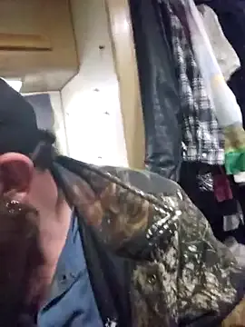 StruggleSnuggles – webcam model profile photo