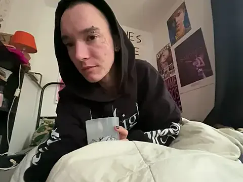 Mia--meow – webcam model profile photo Image 6