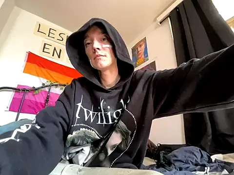 Mia--meow – webcam model profile photo Image 9