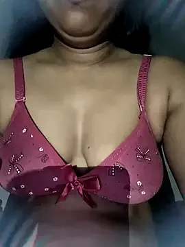 mc-Olivia – webcam model profile photo Image 12