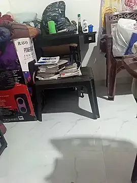 mc-Olivia – webcam model profile photo Image 14