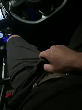 GouGou-111 – webcam model profile photo Image 5