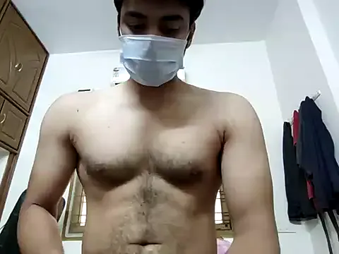  – webcam model profile photo Image 12