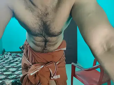 roouse – webcam model profile photo Image 7