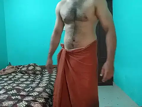 roouse – webcam model profile photo Image 9