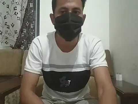 LOVE_MIREI_LOVE – webcam model profile photo Image 2