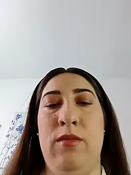 Hot_Mayra25 – webcam model profile photo Image 19