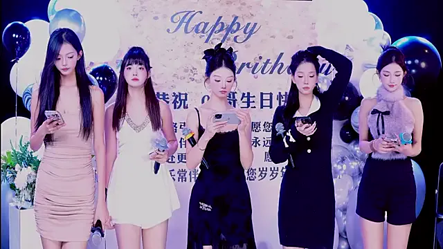 licky_lu – webcam model profile photo Image 3