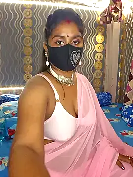 Vivixoxo – webcam model profile photo Image 3