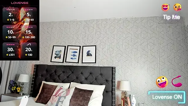 NATINATU252525 – webcam model profile photo Image 4