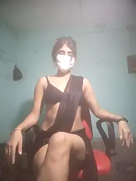 Sweetie-FrenchKiss – webcam model profile photo Image 2