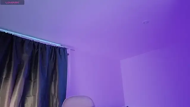 niko-jpn – webcam model profile photo Image 15