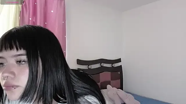 niko-jpn – webcam model profile photo Image 8