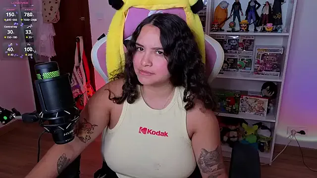 NotySuku – webcam model profile photo Image 13