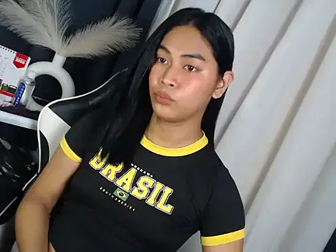 _Crystal_evains – webcam model profile photo Image 5