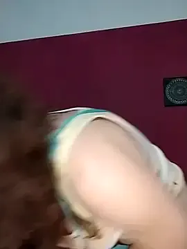 winter11 – webcam model profile photo Image 3