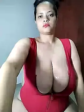 nathi_poyo – webcam model profile photo Image 4