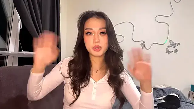 SweetSakuraJane on FreeCamNet Image 6