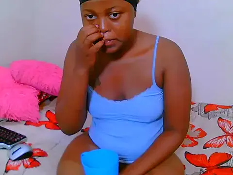 ClaireBree – webcam model profile photo Image 8