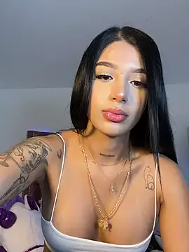 sweett_emerald – webcam model profile photo