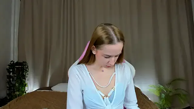 ilariea_girl – webcam model profile photo Image 19