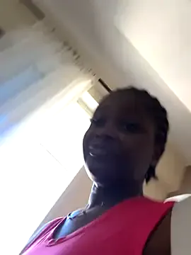 maataaan – webcam model profile photo Image 6